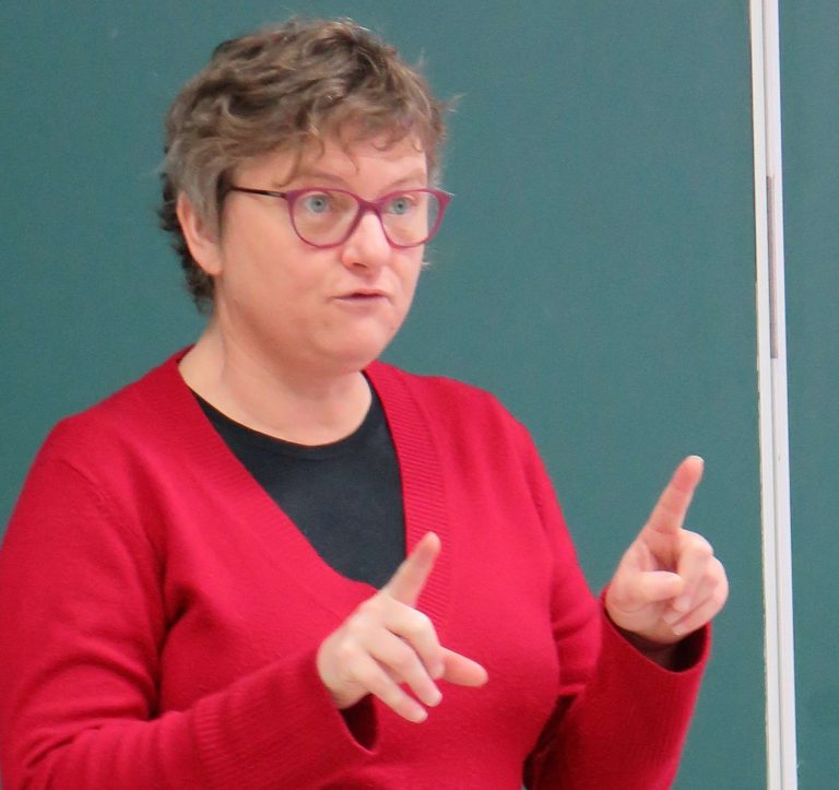 Irène Chauve