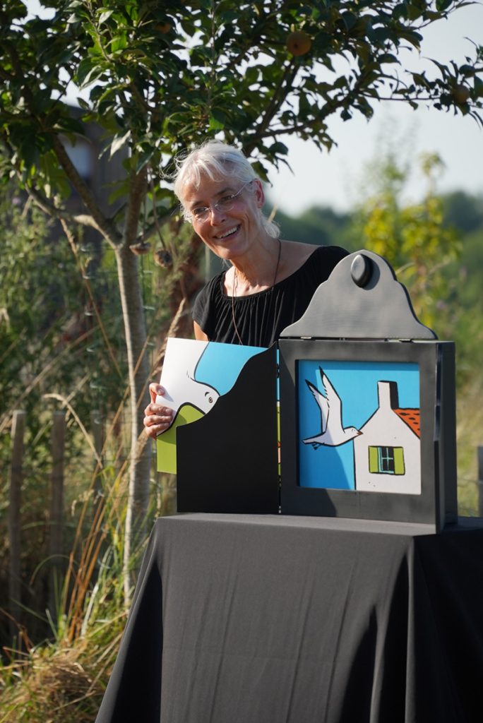 Catherine Chion - Contes en kamishibaï